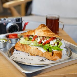 Spicy veg cheese grill